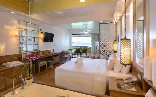 Katathani Phuket Beach Resort-Thani Wing Junior Suite Oceanfront 1_6737 Katathani Phuket Beach Resort-Thani Wing Junior Suite Oceanfront 1_6737